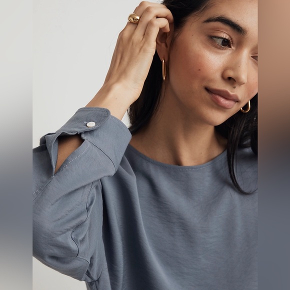 Madewell New With Tags - Relaxed Tulip-Back Top - Picture 6 of 8